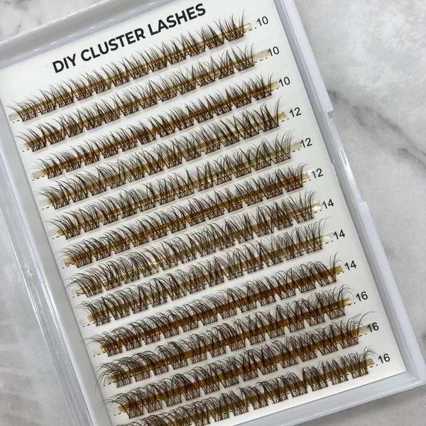 brown lash clusters
